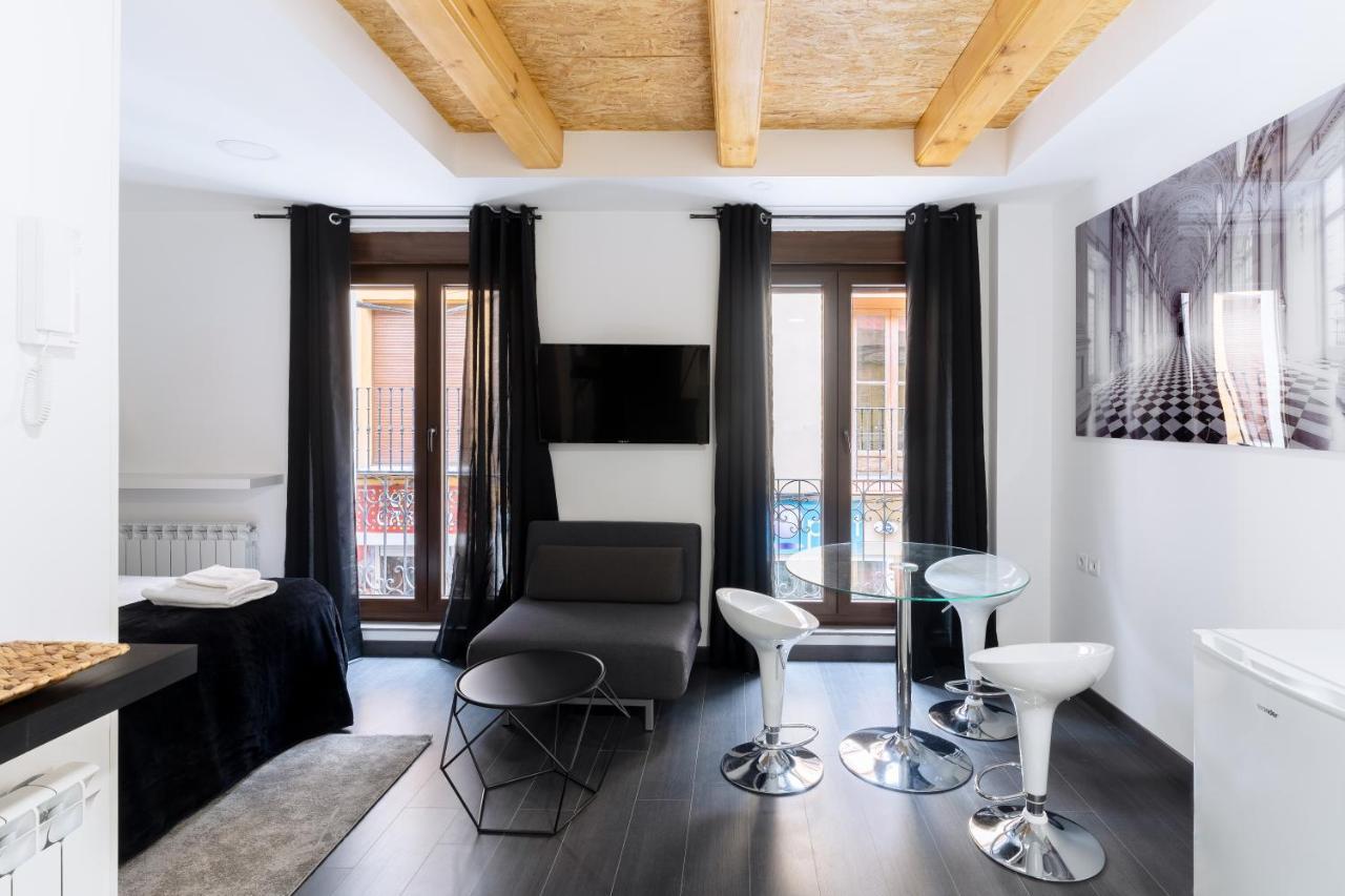 Housingleon - Five Rooms Екстер'єр фото